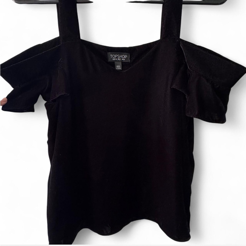 Topshop Black off the shoulder Flutter Sleeve Ruffled Tank Top size 4